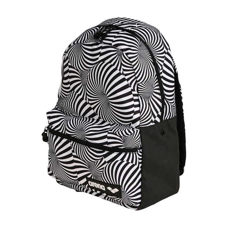 https://www.eurocomswim.com/products_images/prod_4234/h_sac-a-dos-arena-team-backpack-30-allover-crazy-illusion-arena-multicouleur-front-586.jpg